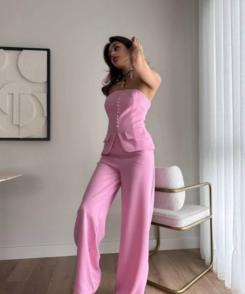 PEMBE İKİLİ TAKIM 