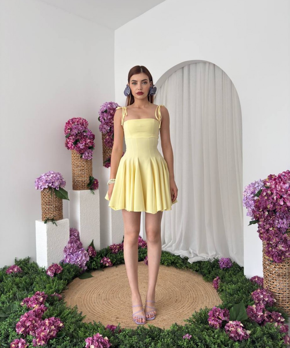 MEZUNİYET ELBİSESİ İPLİ SARI 