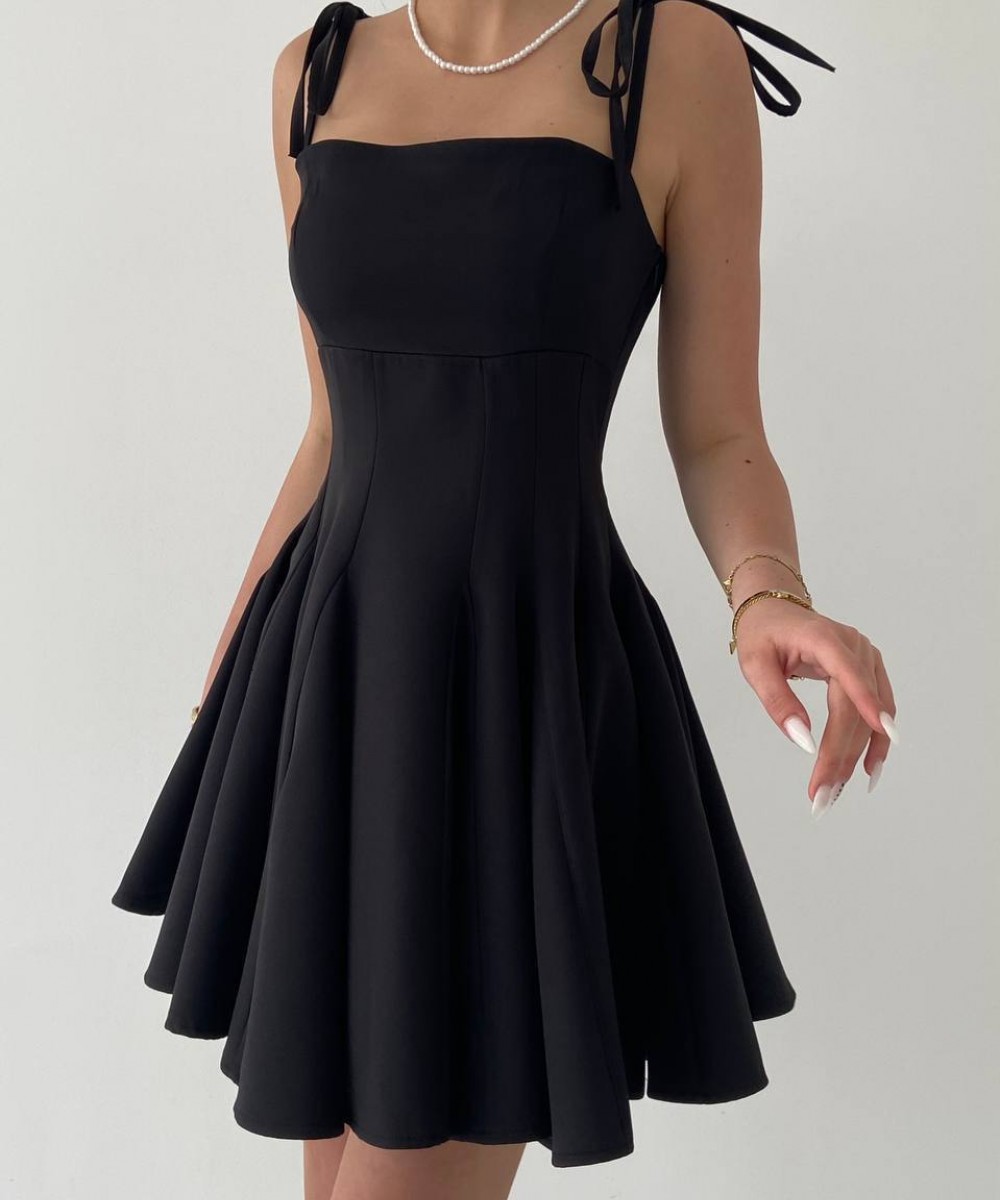 MEZUNİYET ELBİSESİ SİYAH