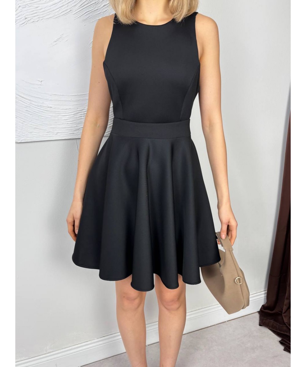 SIRT DEKOLTELİ MEZUNİYET ELBİSESİ