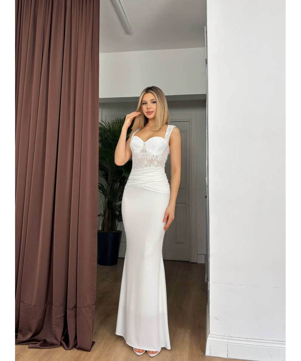 BEYAZ KORSELİ ELBİSE 