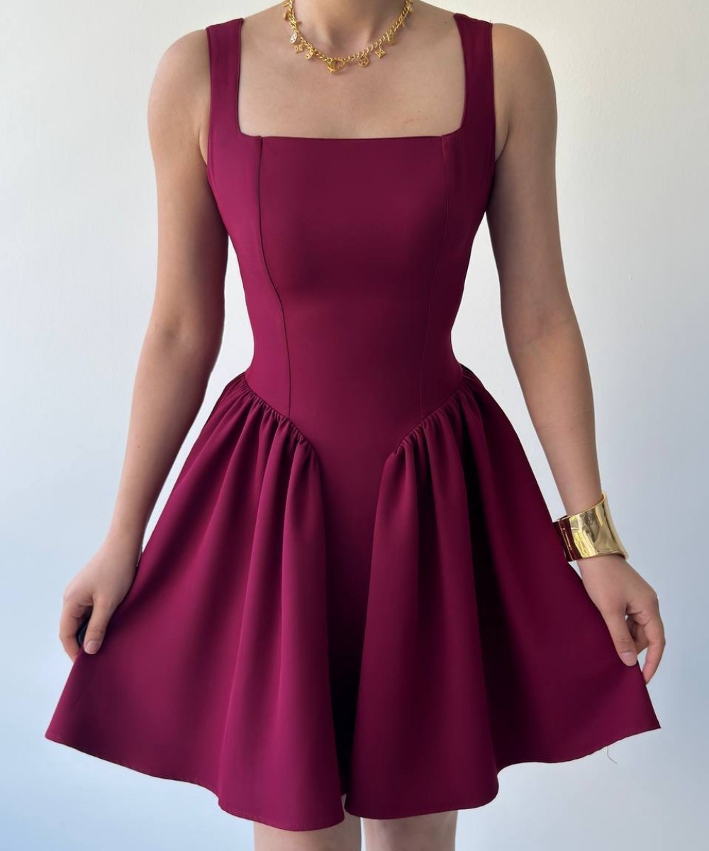 FİYONKLU MEZUNİYET ELBİSESİ