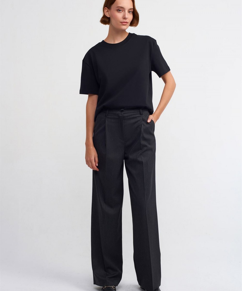 %100 Pamuk Bisiklet Yaka T-Shirt-Siyah