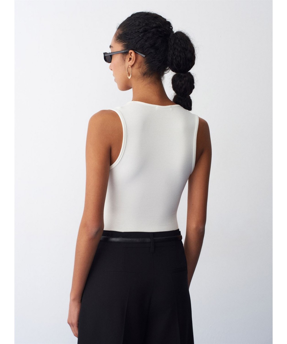 V Yaka Bodysuit-Ekru