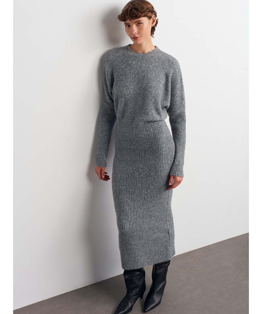 Bisiklet Yaka Yumuşak Dokulu Triko Elbise-Füme M.