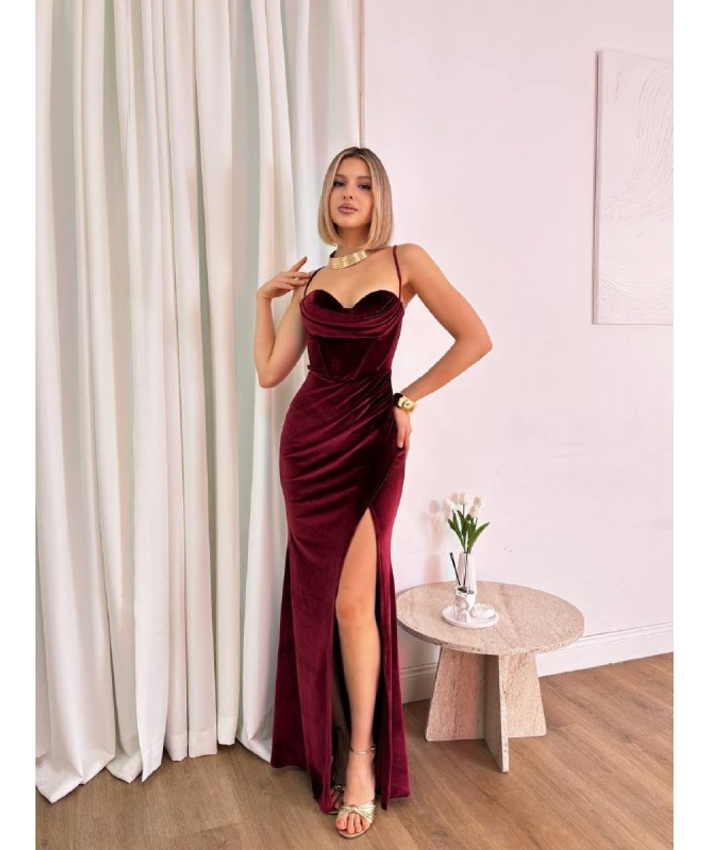 SIRT DEKOLTELİ KADİFE BORDO UZUN ELBİSE